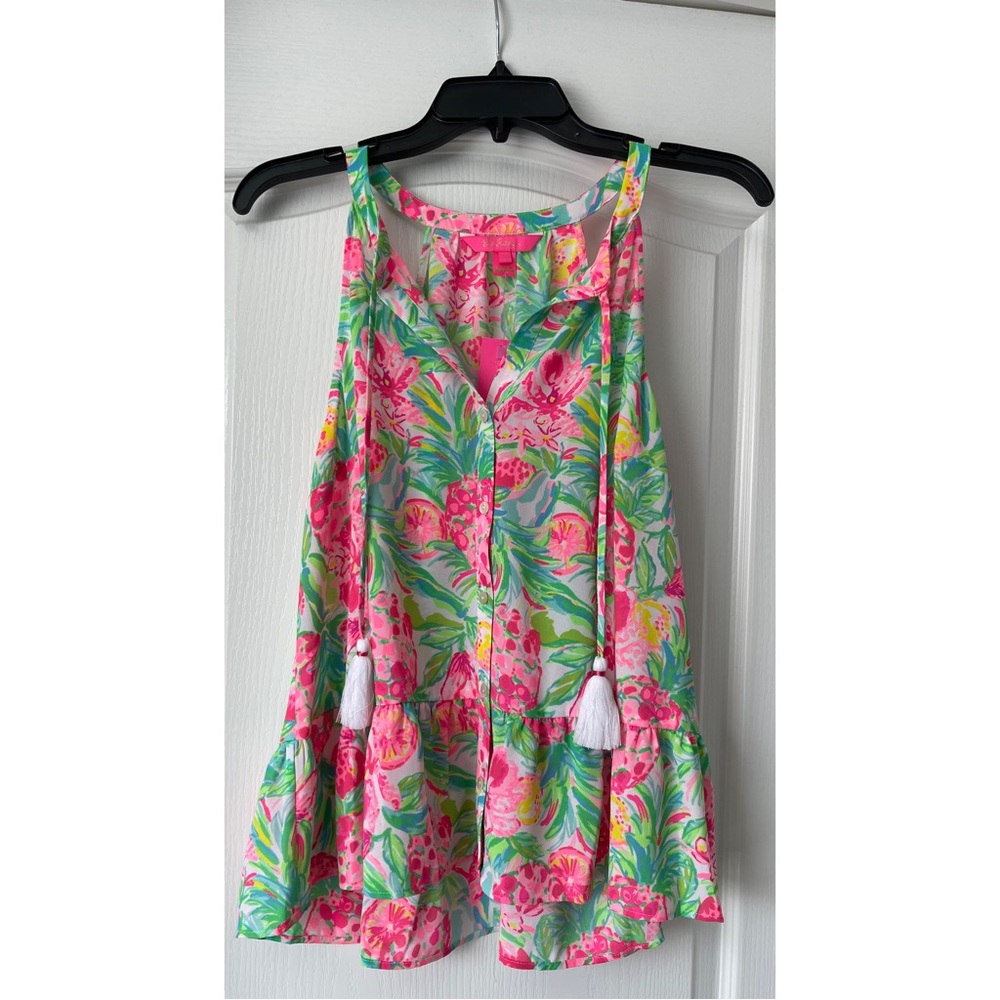 New with Tags - Lilly Pulitzer top size Large